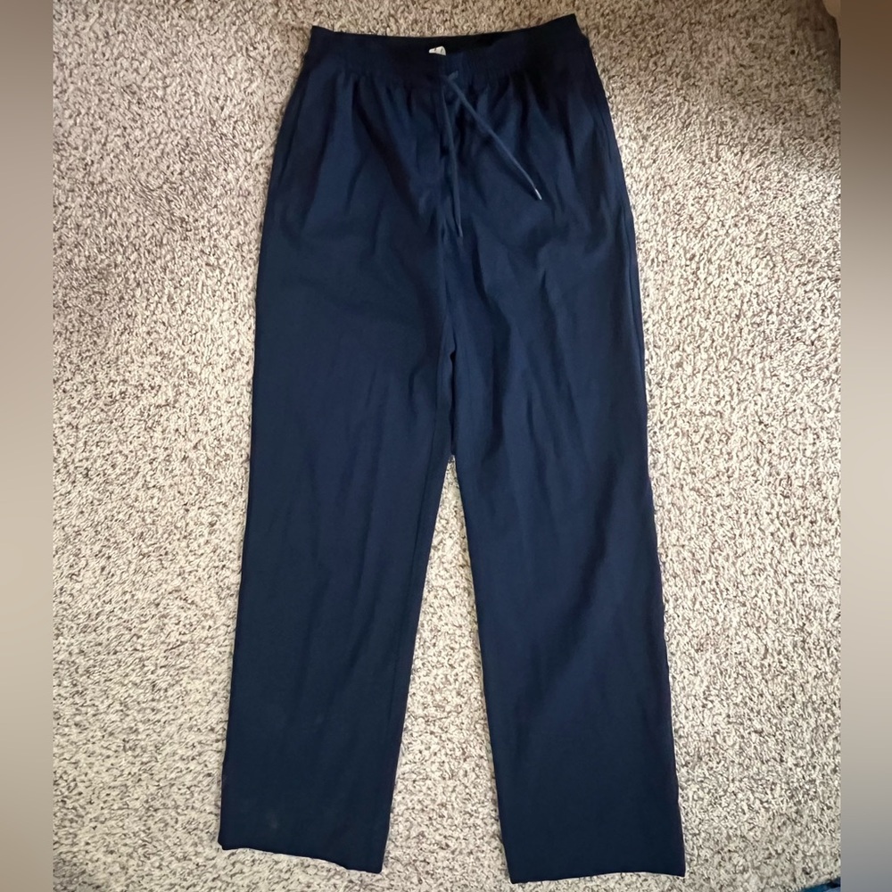 Lululemon Straight-Leg Mid-Rise Pant Full Length *Luxtreme